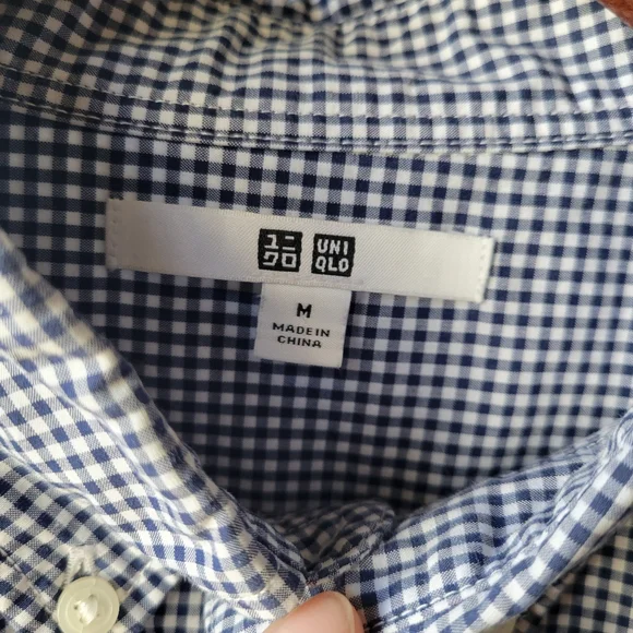 Uniqlo Checkered Shirt Mens Medium Navy Blue White Long Sleeve Check 100% Cotton - Picture 4 of 12